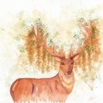 Aquarelle animale style fantastique représentation onirique du dieu de la forêt sous la forme d'un cerf, animal-totem aux bois ornés de fleurs et de fleurs réalisée par Christelle Lachambre artiste-peintre