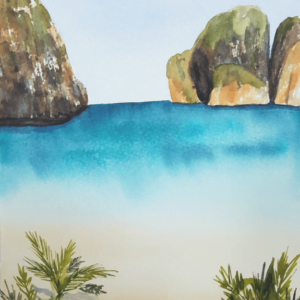 Aquarelle paysage représentant une plage avec de la végétation devant la mer et des îles faîtes de gros rochers réalisée par Christelle Lachambre artiste-peintre